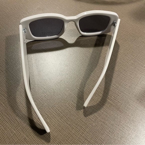 White Rectangular Sunglasses - Picture 3 of 6